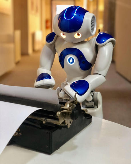 La prima opera teatrale scritta da un robot
