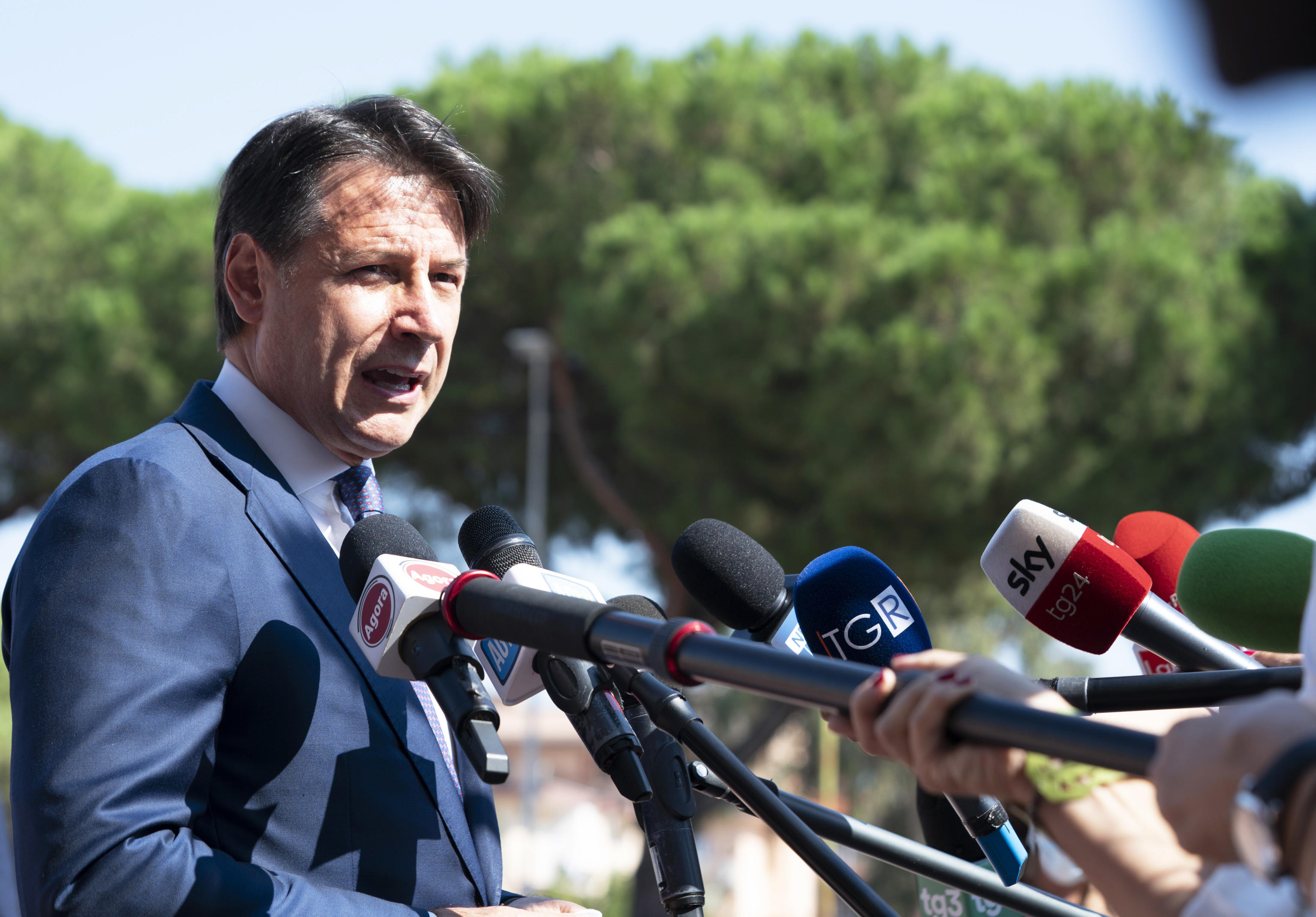 Una vera epidemia che ha distrutto i contenuti strategici