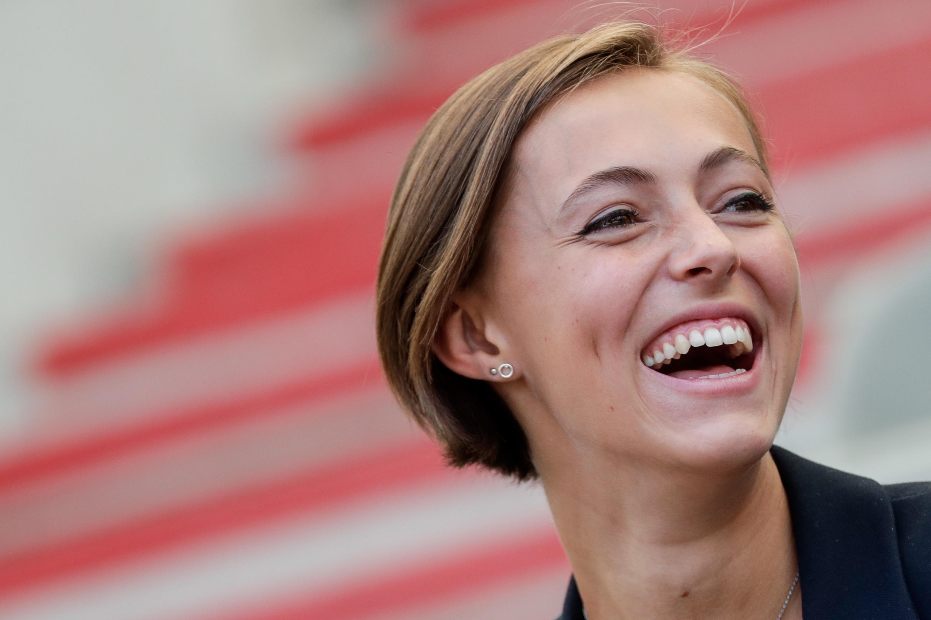 Una risata non ci seppellirà 