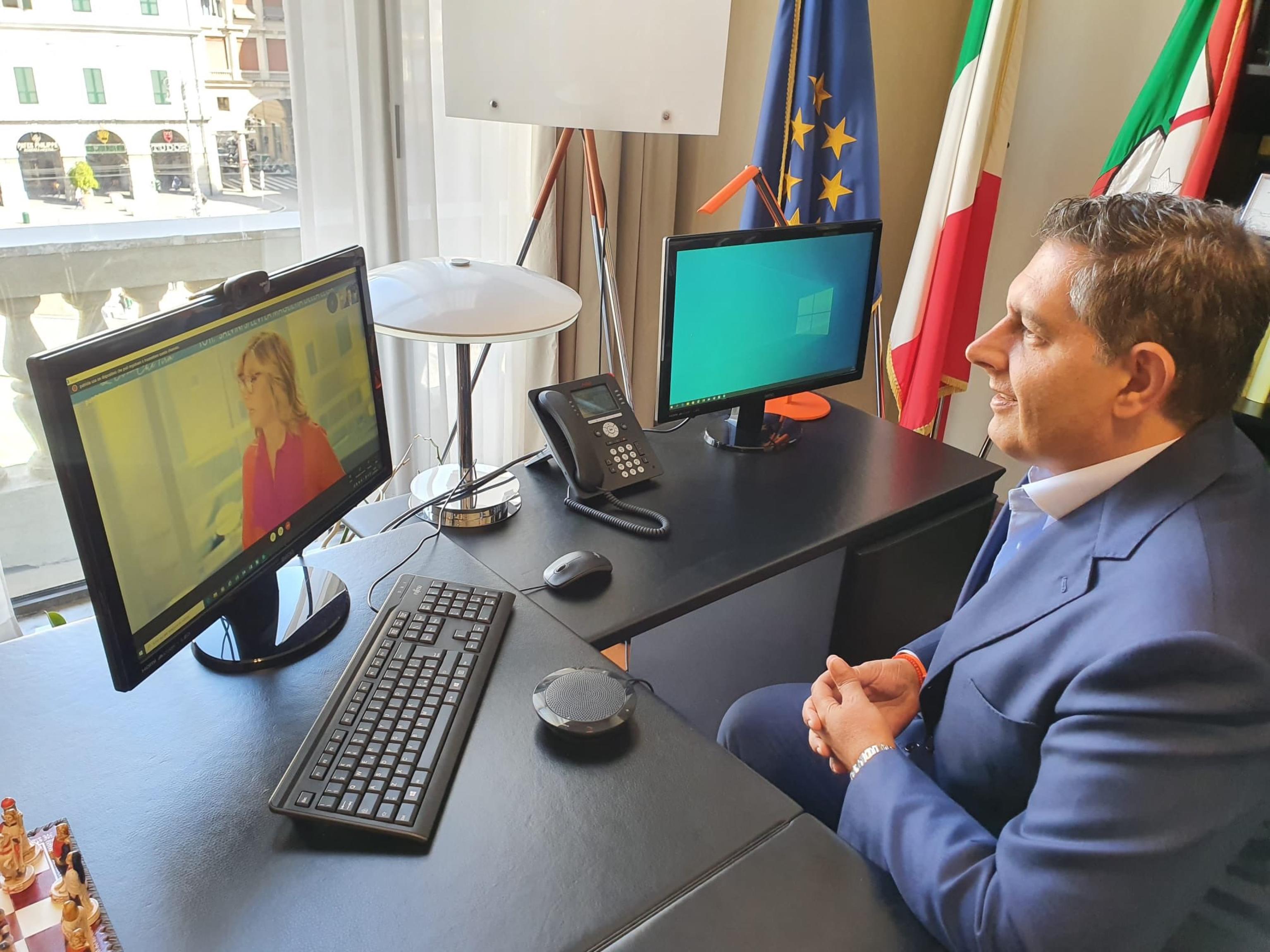 Toti: “Salvini lanci una costituente del centrodestra”