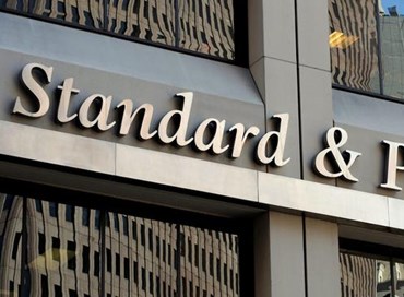 S&P migliora le stime del Pil Italia a -8,9 per cento nel 2020