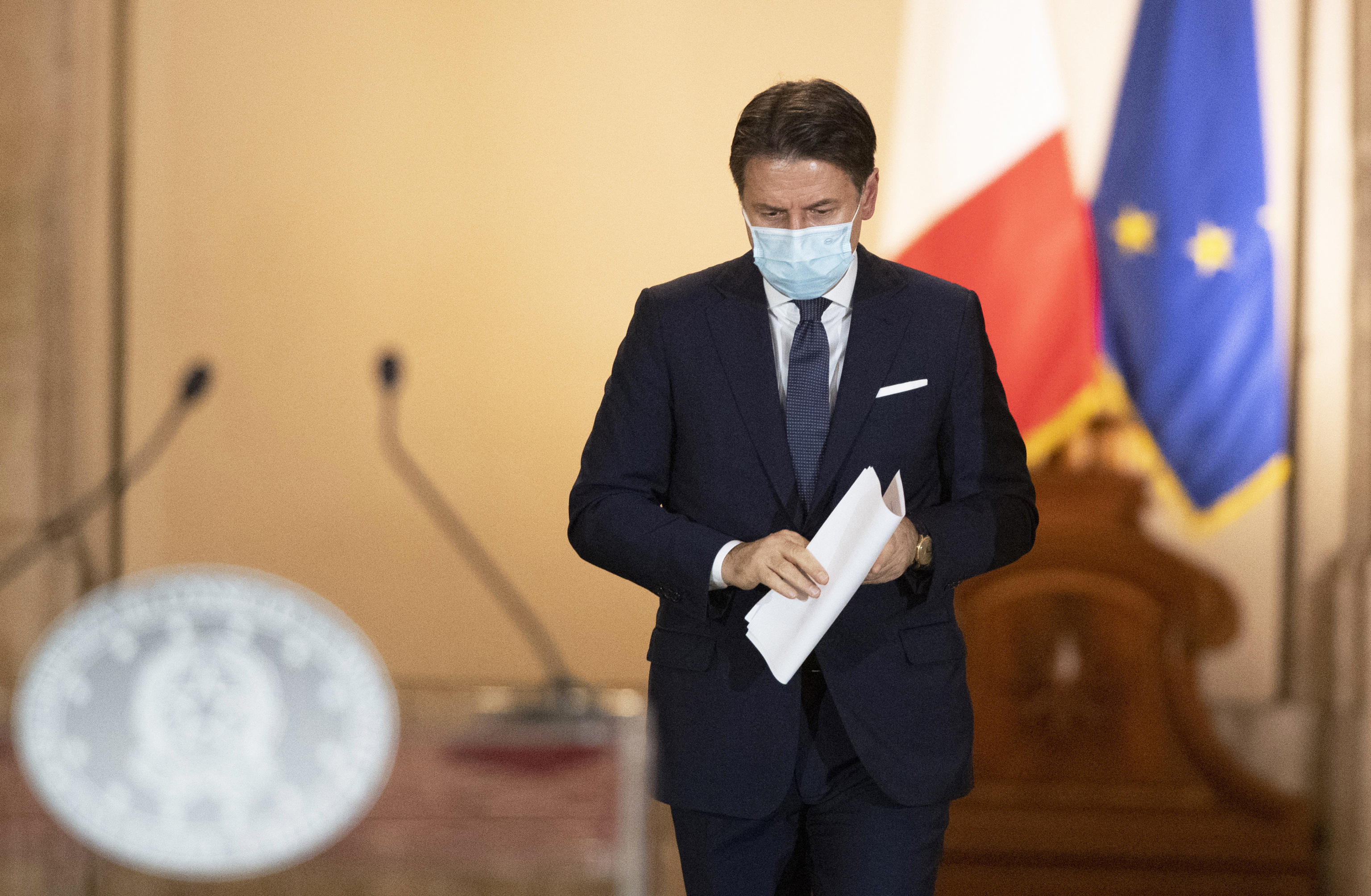 Dalla commedia alla farsa