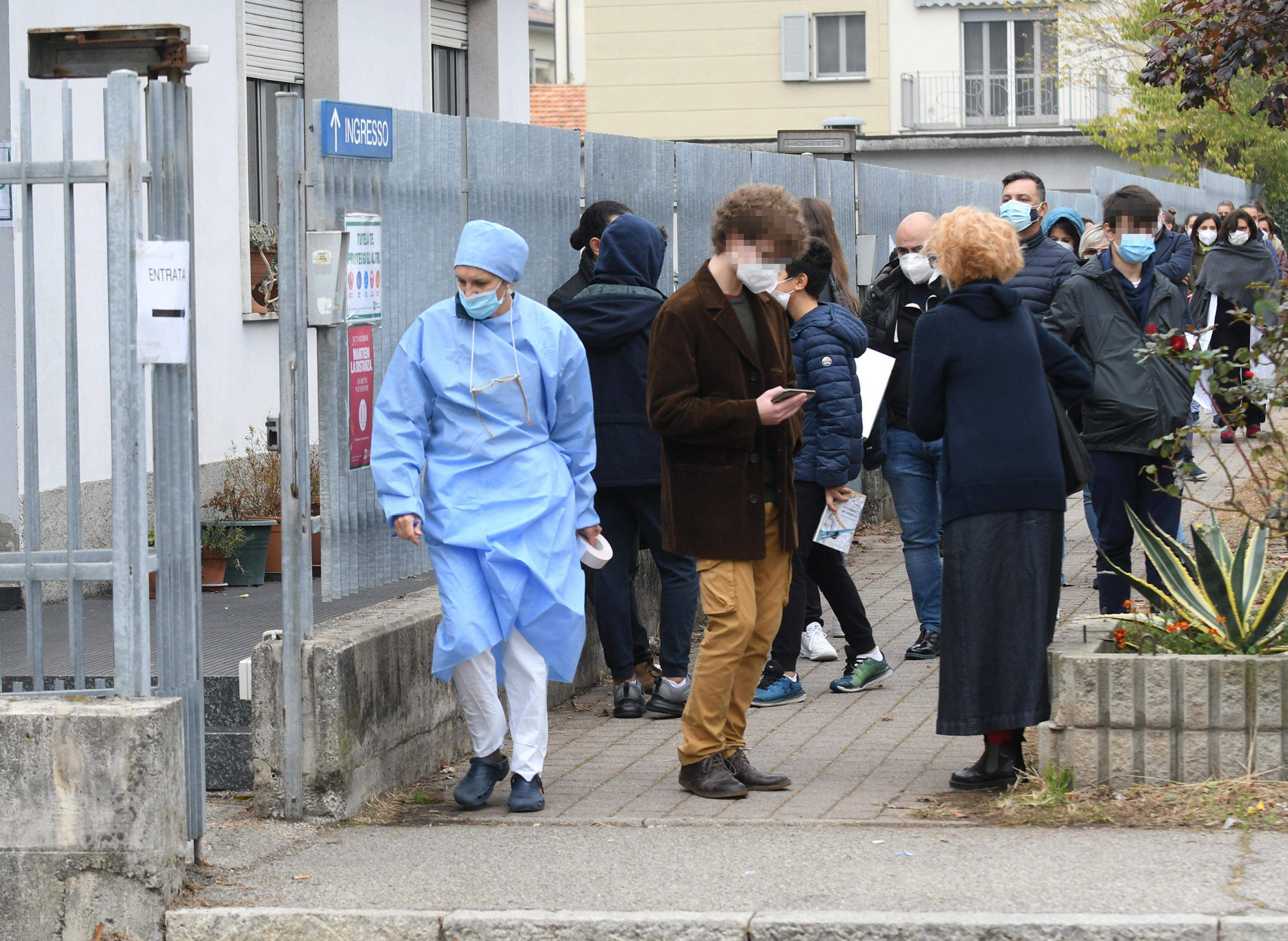 L’insensata dittatura sanitaria