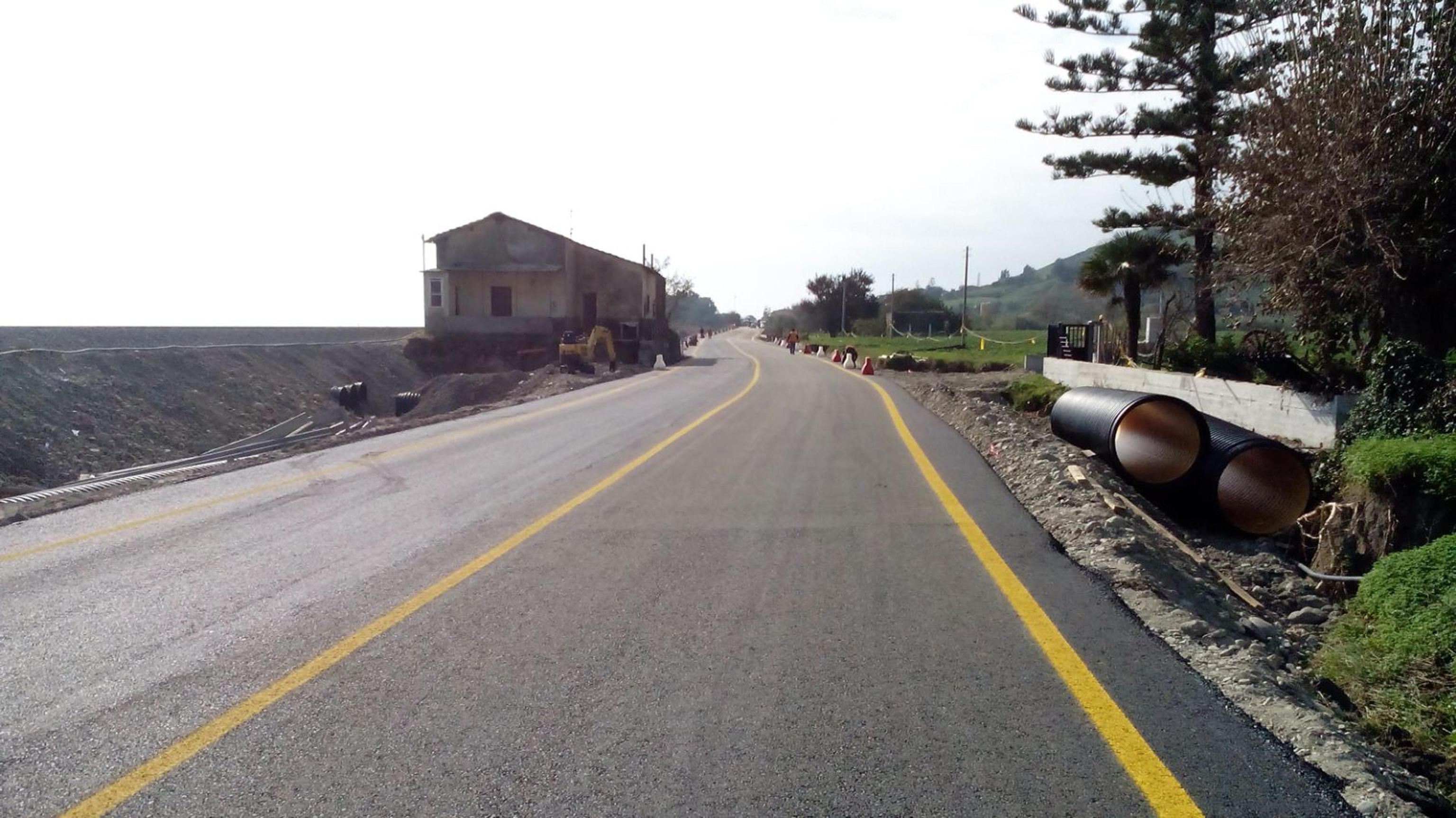 Mancano opere al Sud, almeno lo Stato rispetti l’articolo 117 della Costituzione