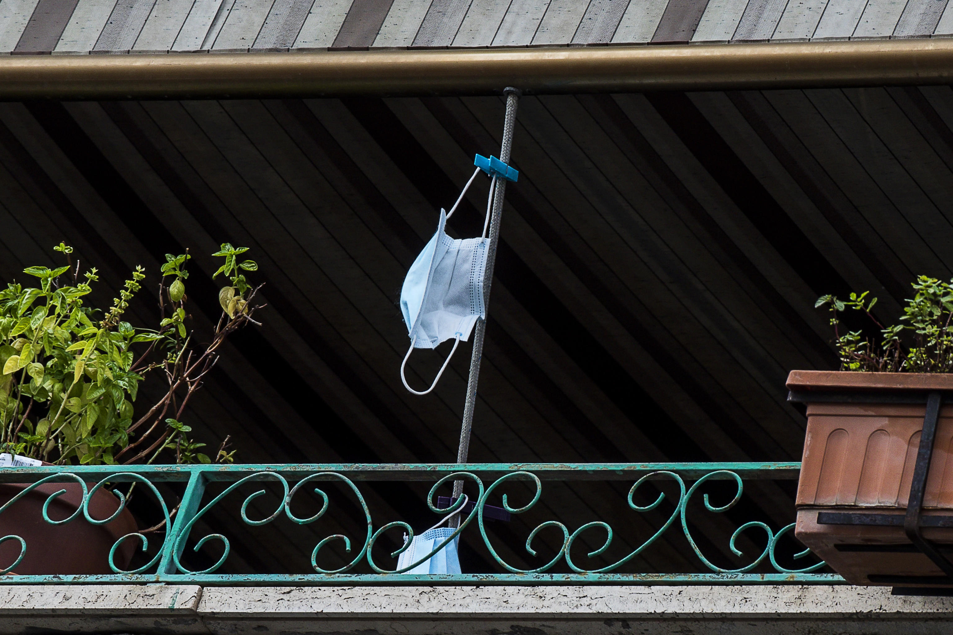 Smart working, coprifuoco e mascherine: ecco il nuovo Dpcm