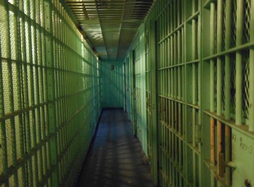 Un Paese che manda in carcere gli anziani e se ne compiace