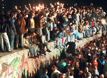 9 novembre, giorno della libertà e della condanna