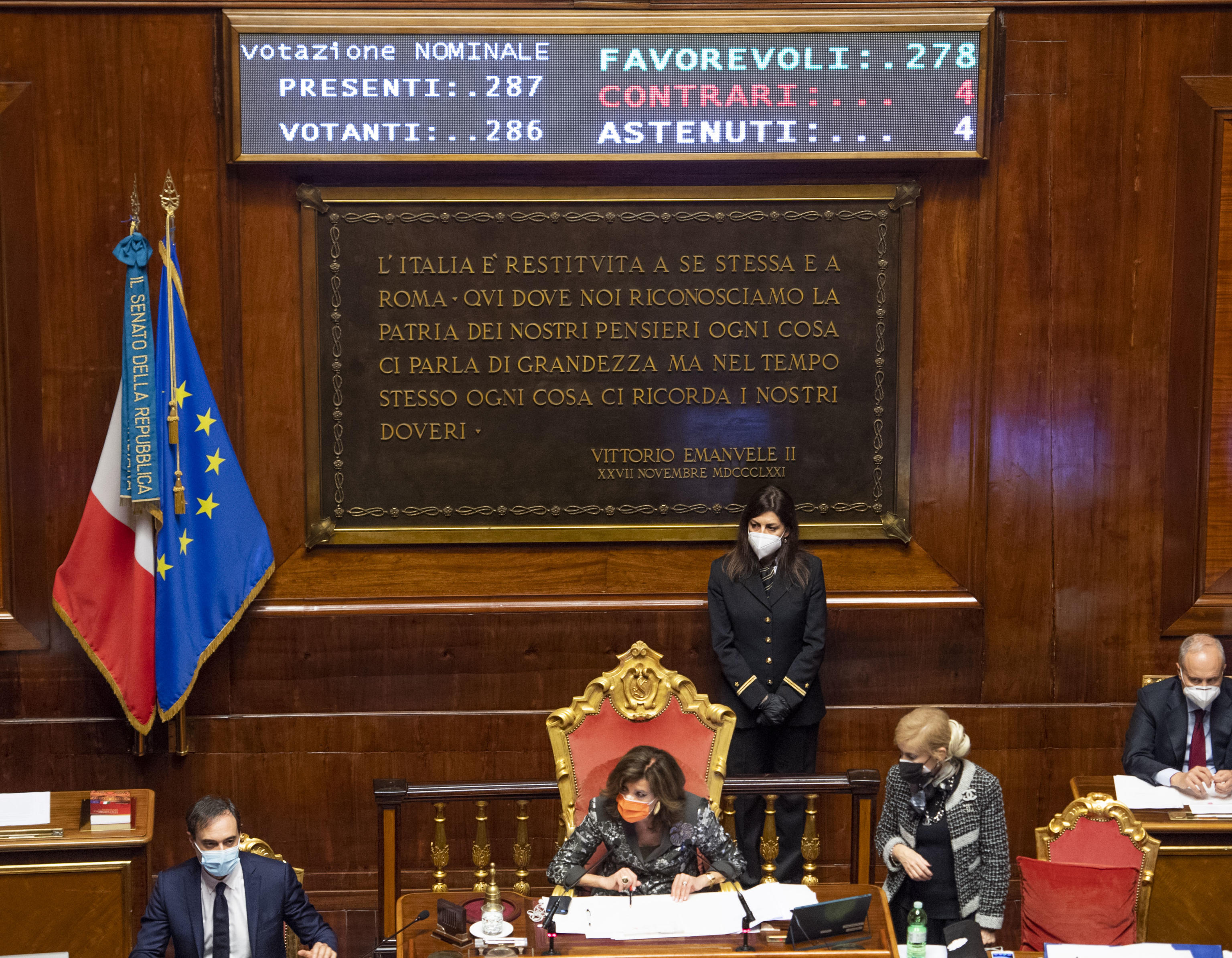 Sostenere il Governo: inutile e grave
