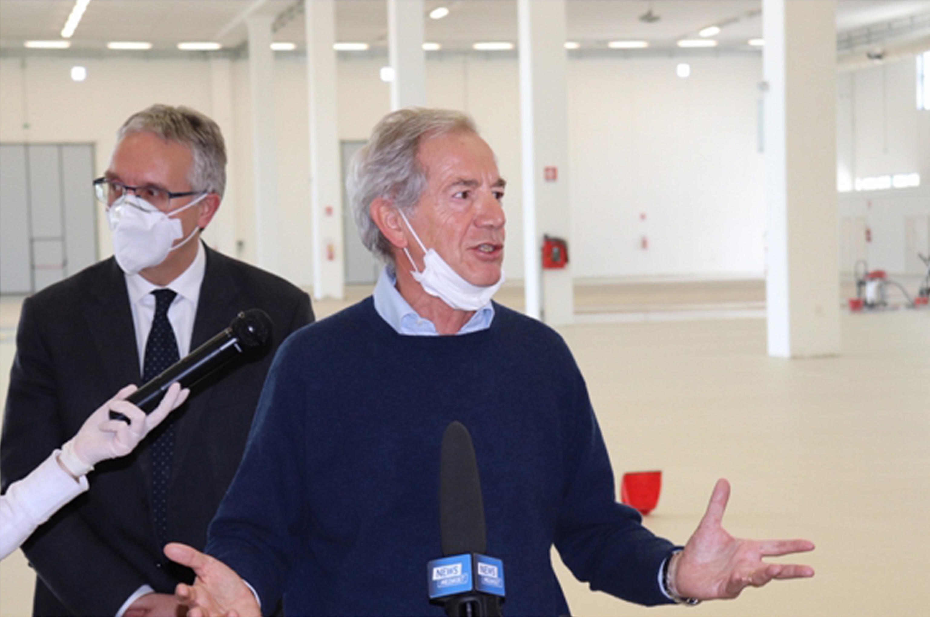 Bertolaso mette Conte dietro la lavagna