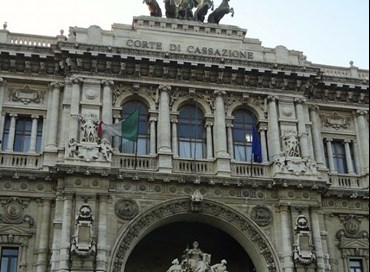 La Cassazione ribadisce la differenza ontologica tra indizio e sospetto