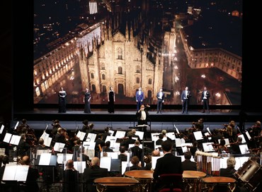 La prima della Scala usata per la propaganda filo-pandemica