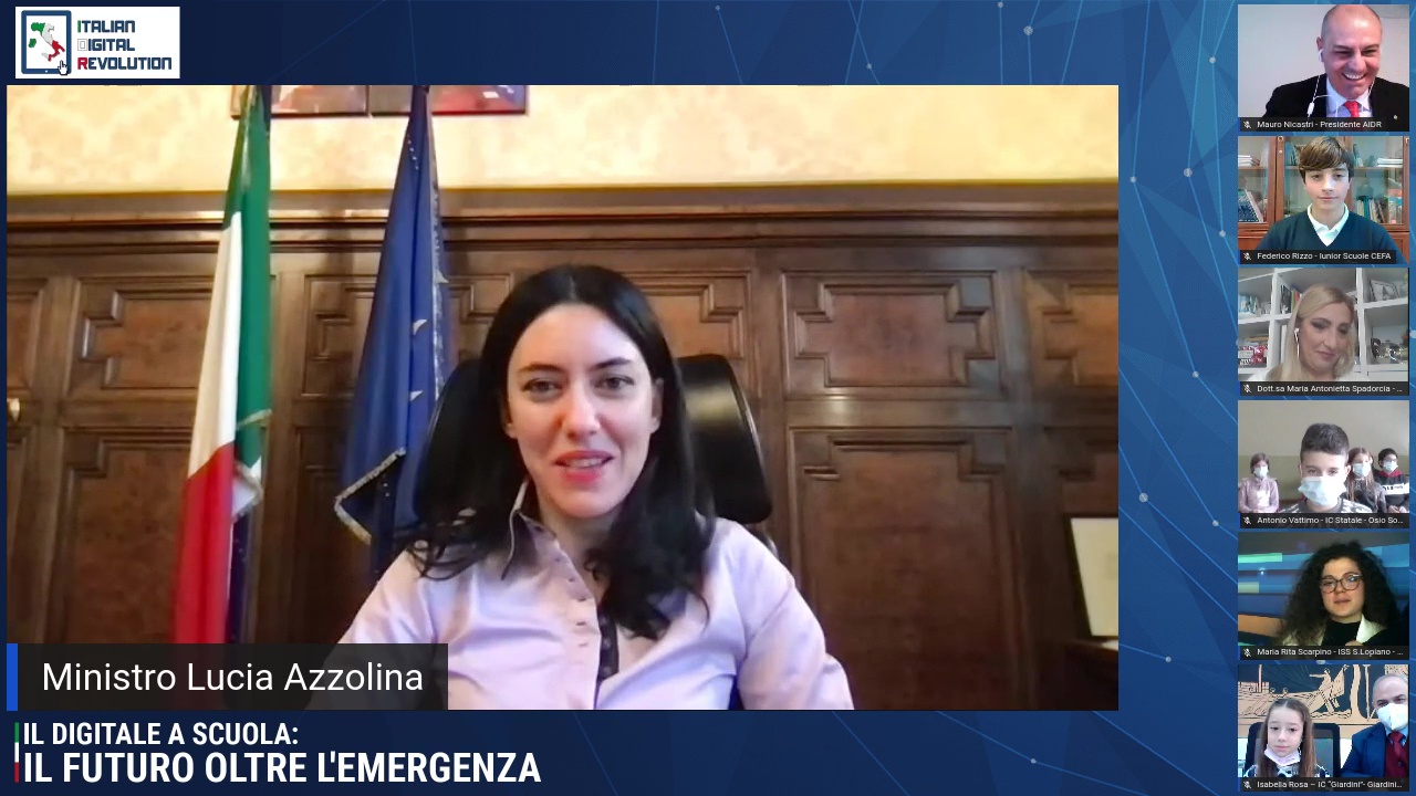 Futuro della scuola in classe, ma digitale