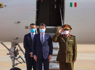 Se la politica-spettacolo diventa spettacolo della politica
