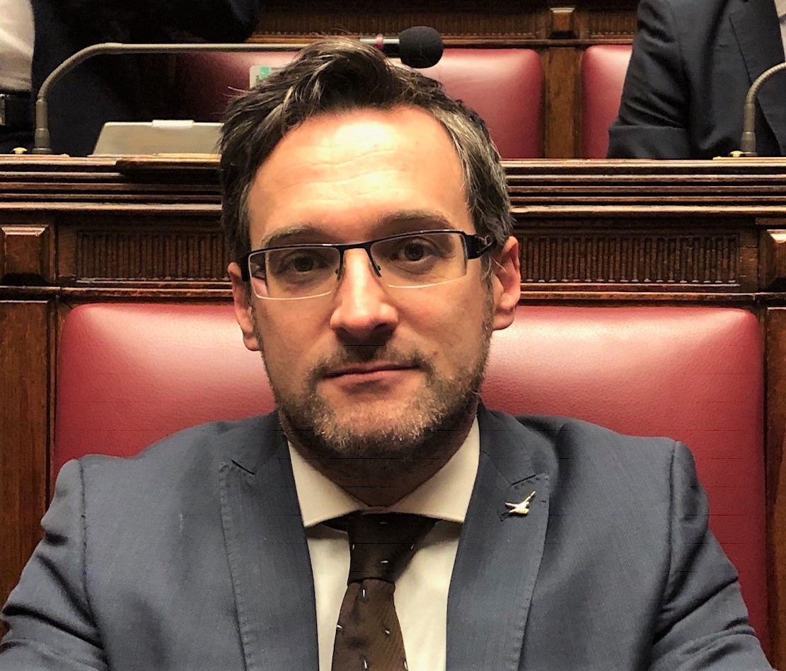 Billi (Lega): i 5 Stelle abbandonano gli italiani a Londra 