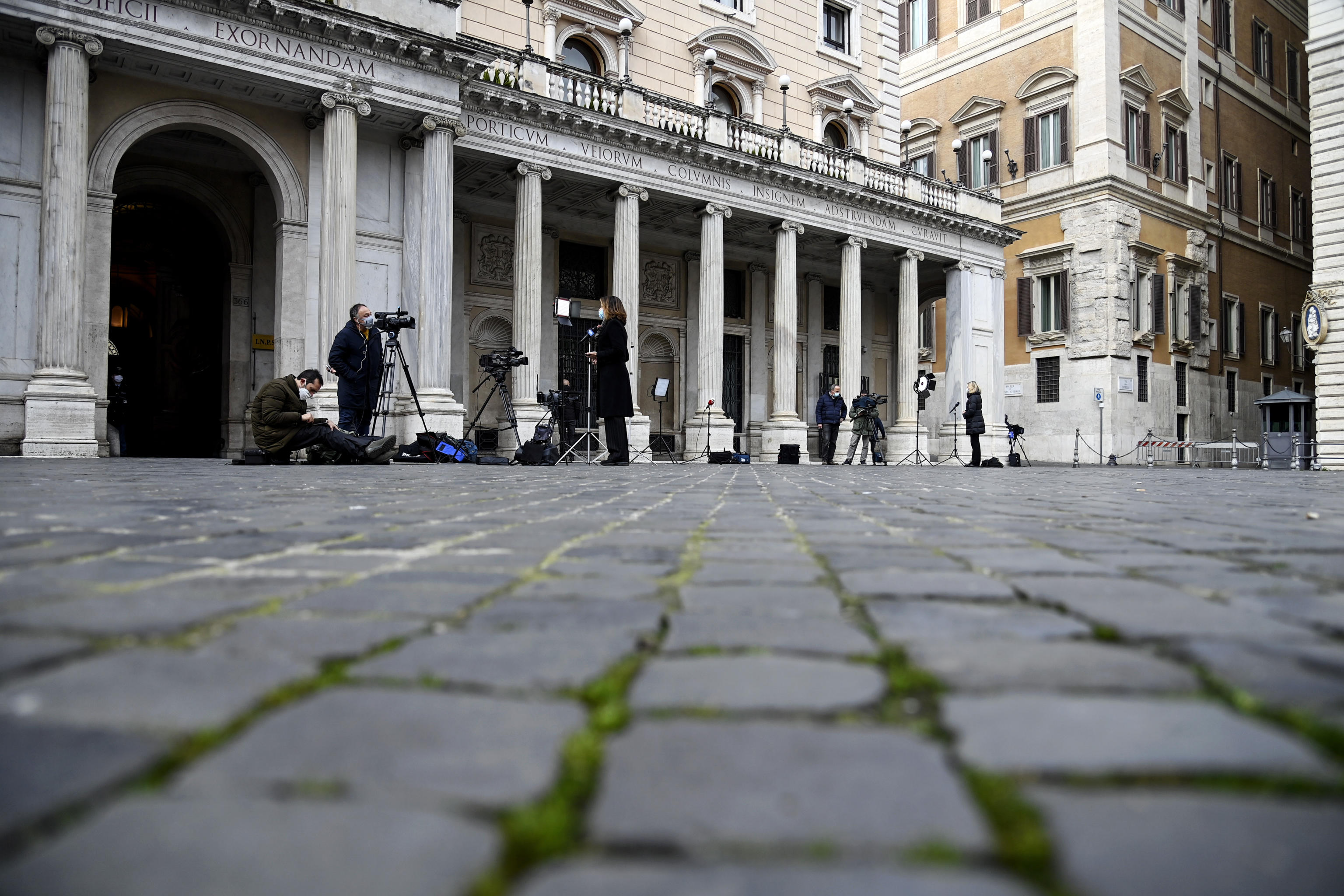 Nota a margine: confusione e segretezza della crisi governativa