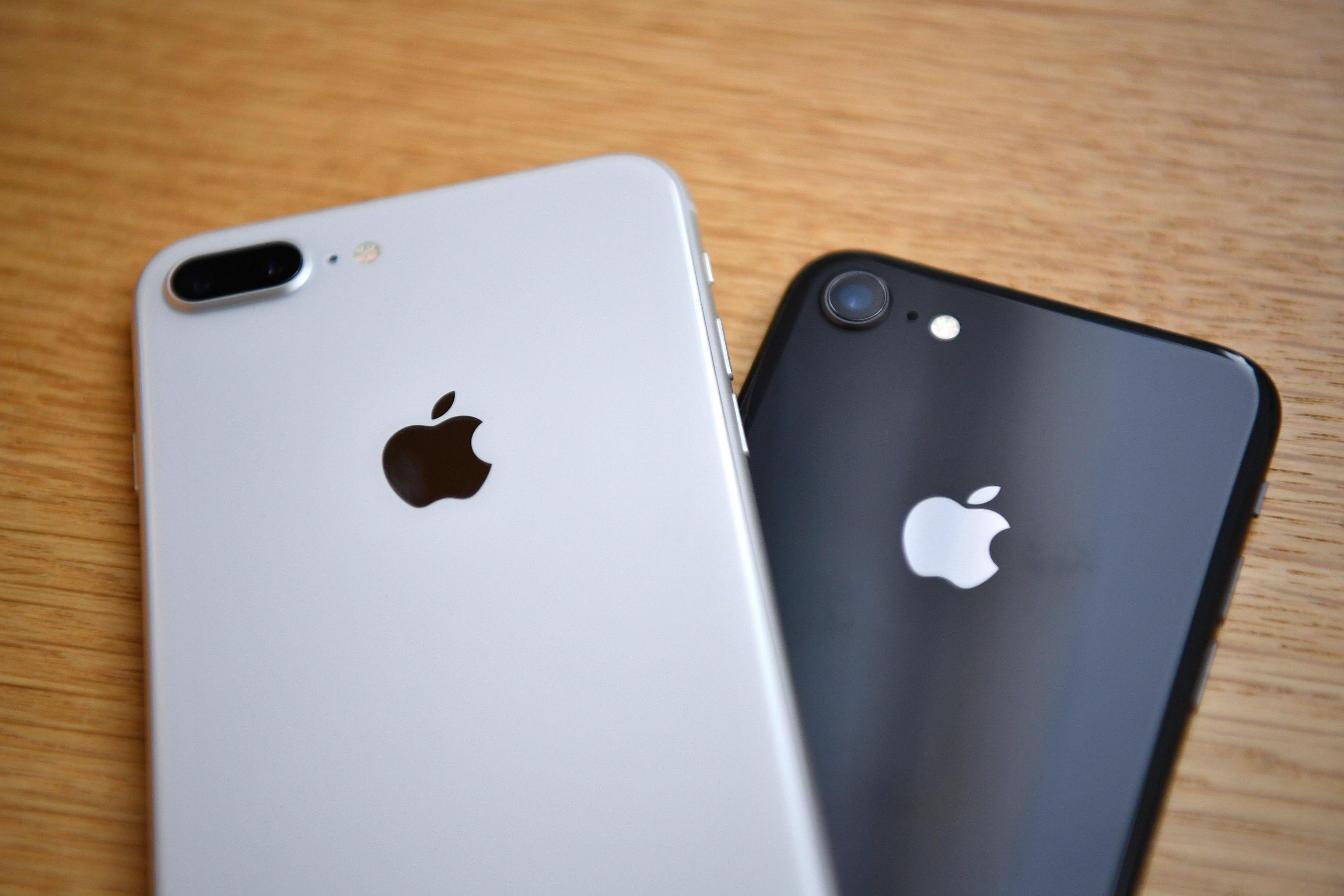 Apple dia ai genitori foto e video del figlio morto: la decisione del giudice