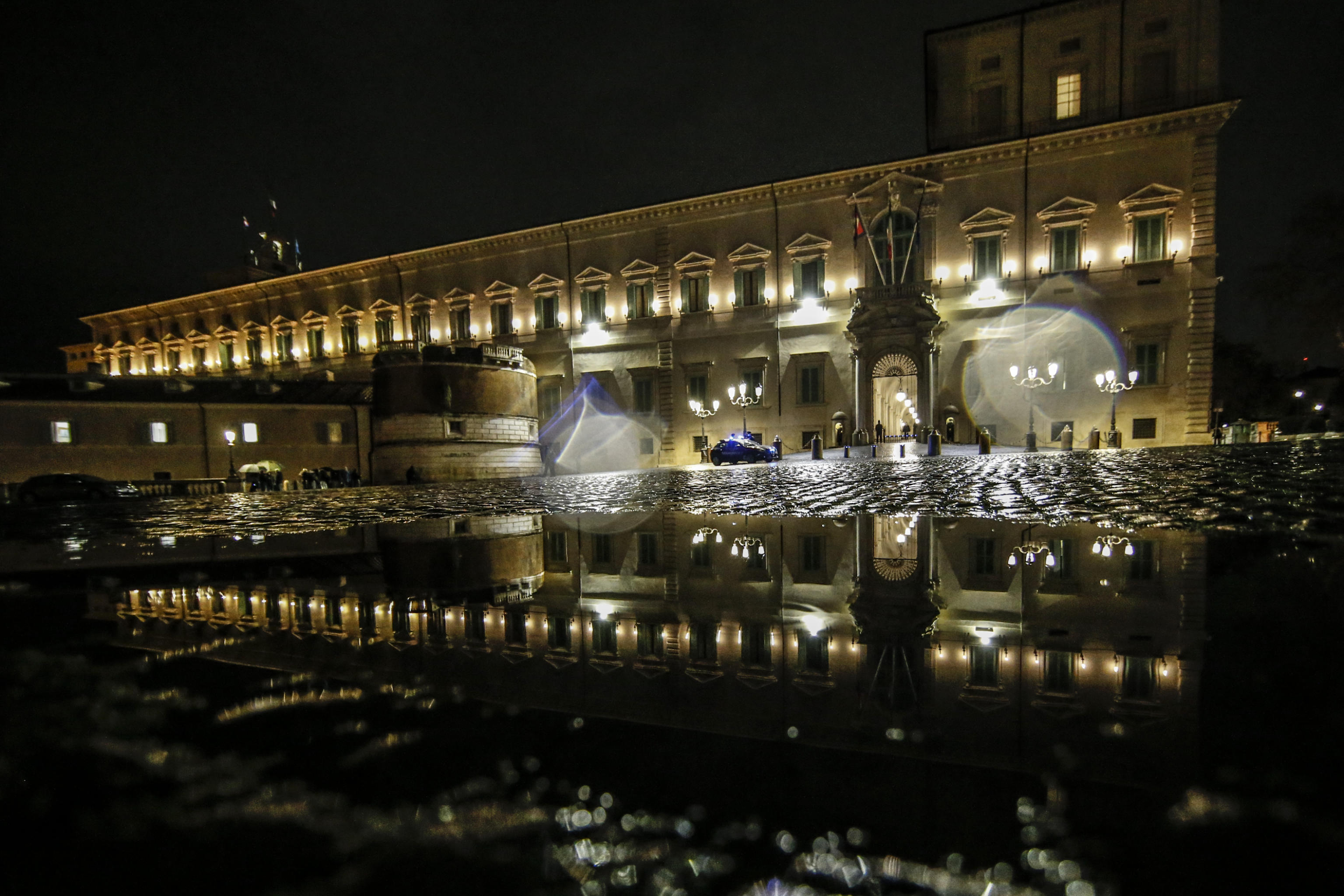 Insopportabili e ridicole manfrine