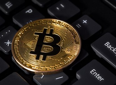 Bitcoin sfonda la soglia dei 50mila dollari