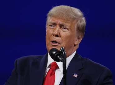 Trump non andrà a processo: fine della caccia alle streghe?