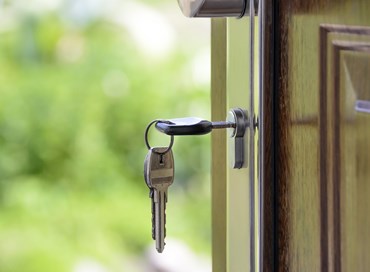 Tassazione aggiuntiva per la clausola penale nel contratto di locazione