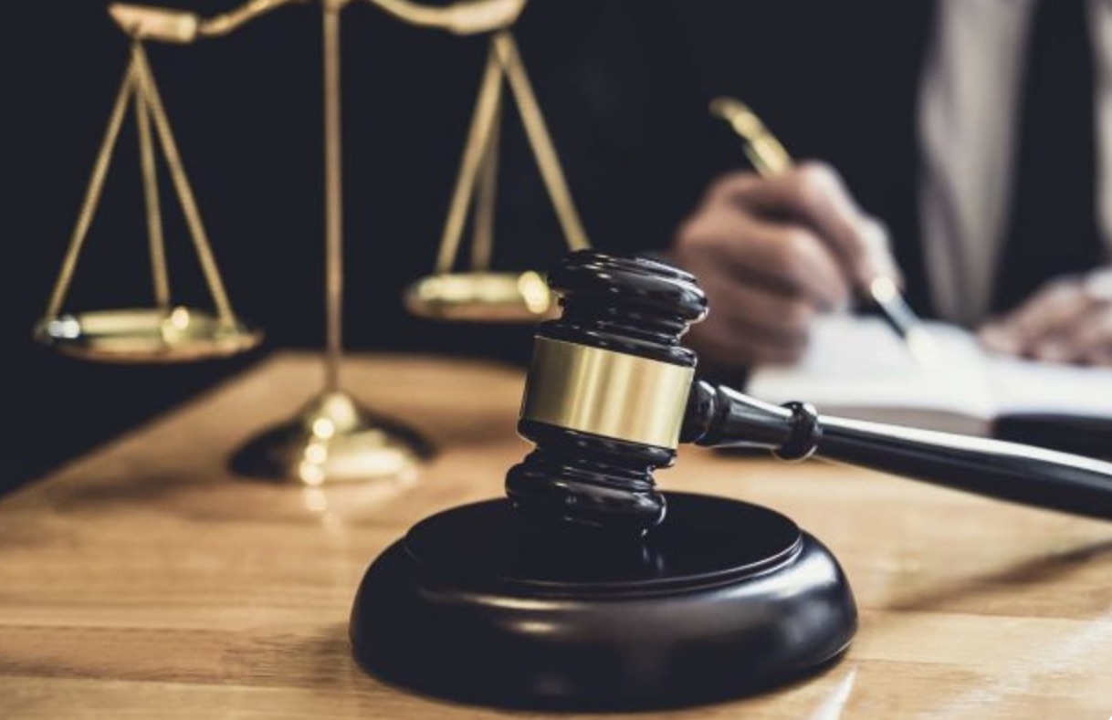 Dpcm, sentenze e conformismo dell’informazione (video)