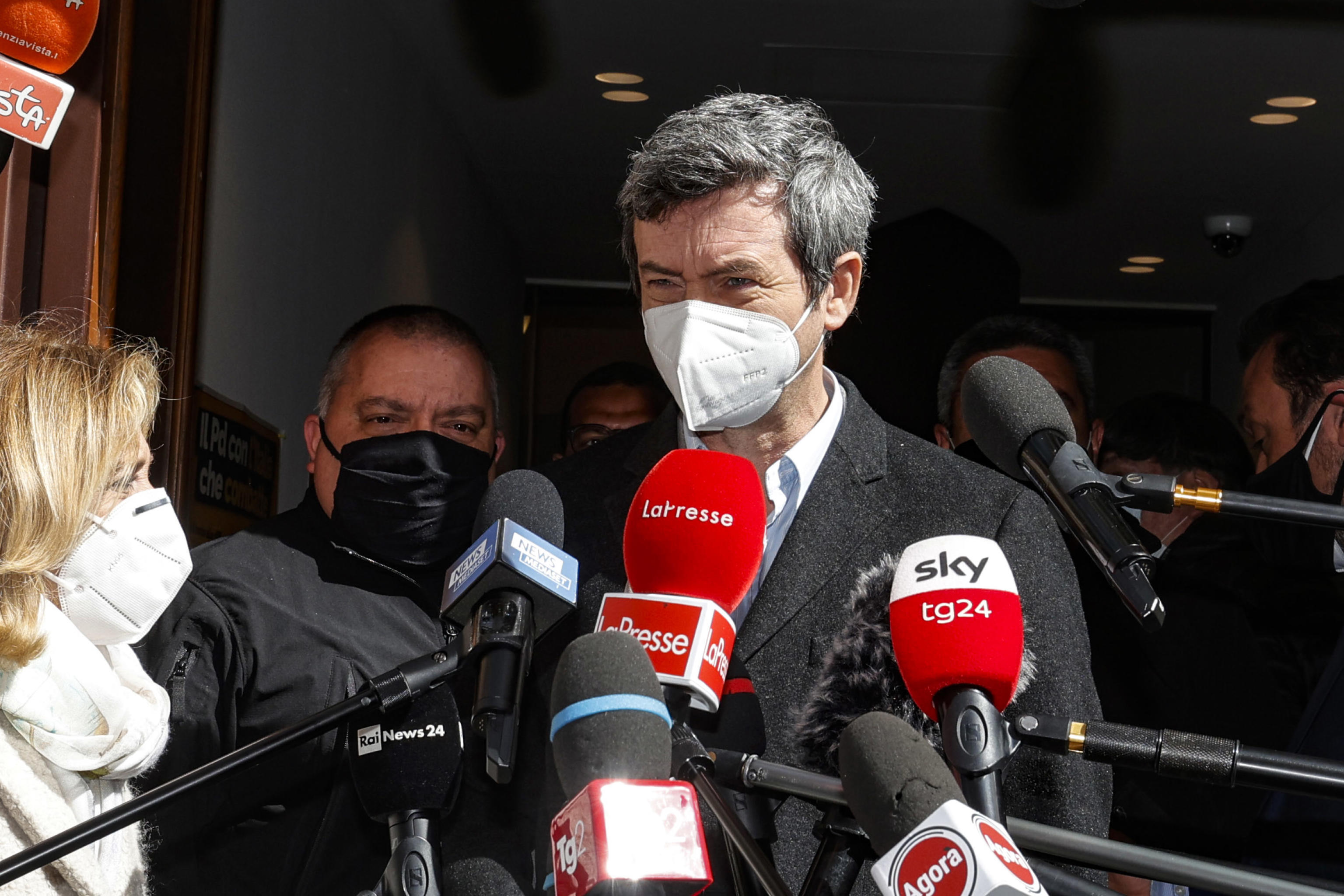 Blocco licenziamenti fino a ottobre per chi non ha Cig