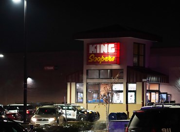 Usa: killer al supermarket, 10 morti