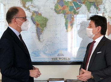 Letta e Conte in fuga dalla realtà