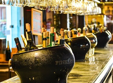 Confesercenti: “Accanimento su bar e ristoranti”