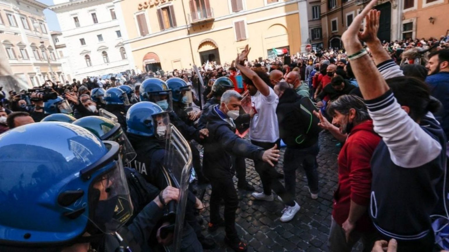 Le esplosioni distruggono, non riaprono