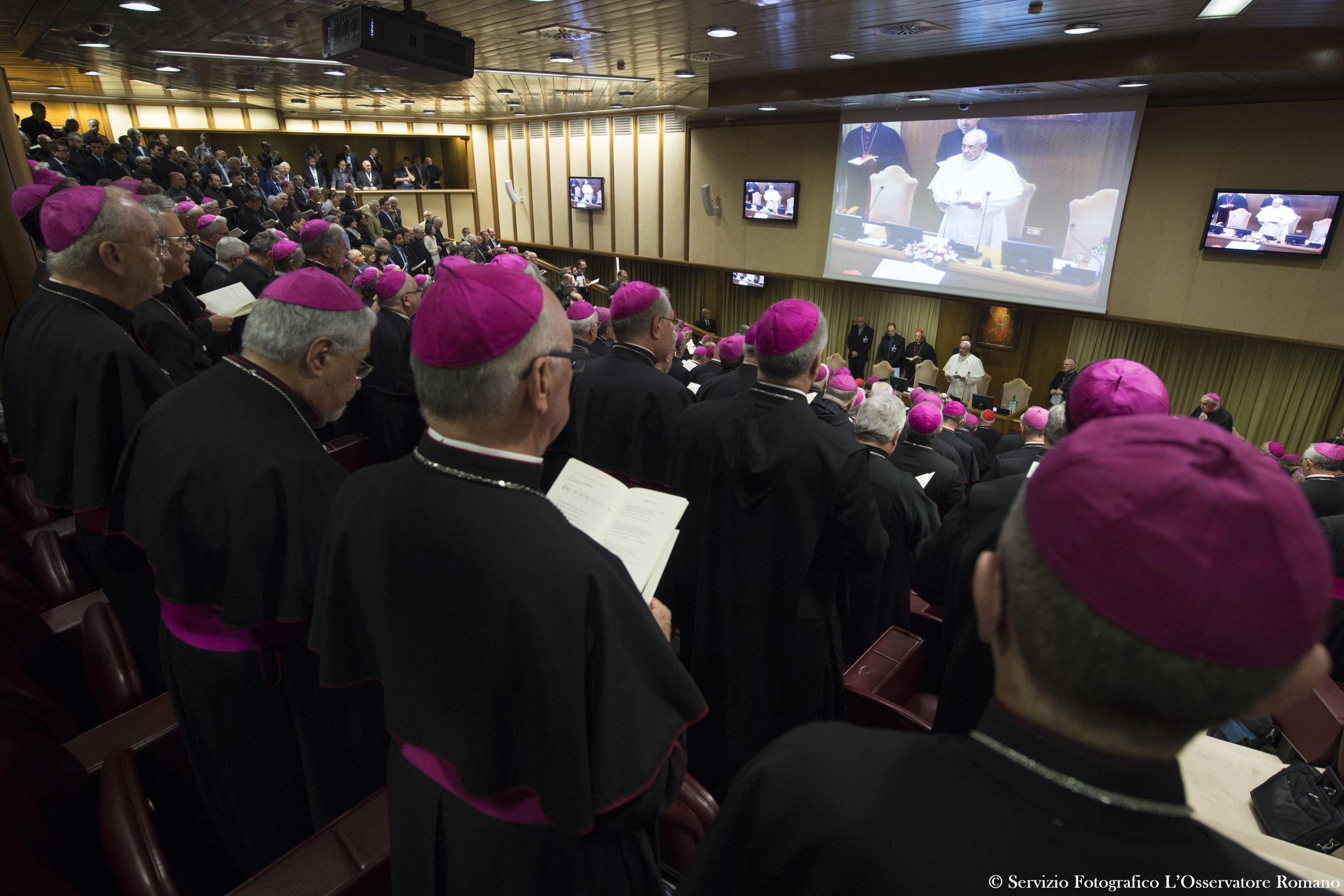 Ddl Zan: la cauta condanna della Cei