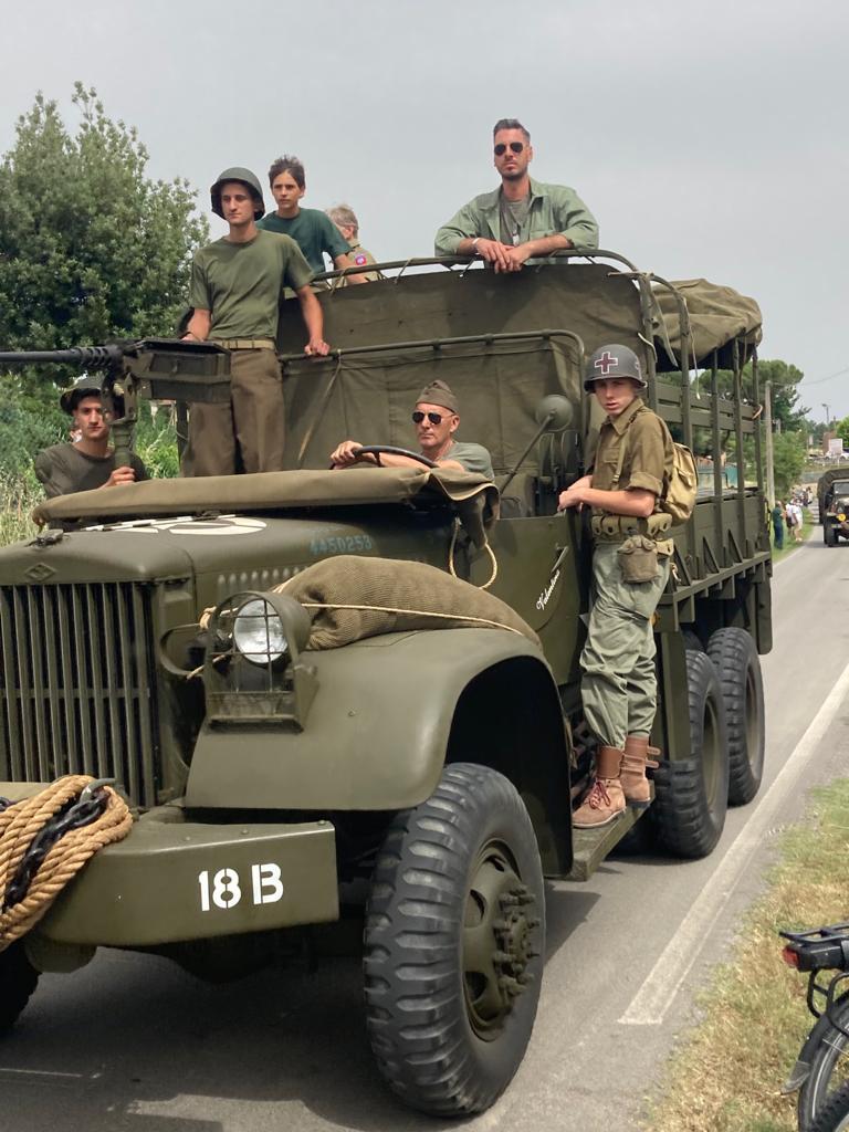 Emozioni di un cimitero di guerra: Foiano della Chiana