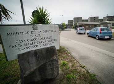 Violenze in carcere: scattano gli arresti per la Polizia penitenziaria