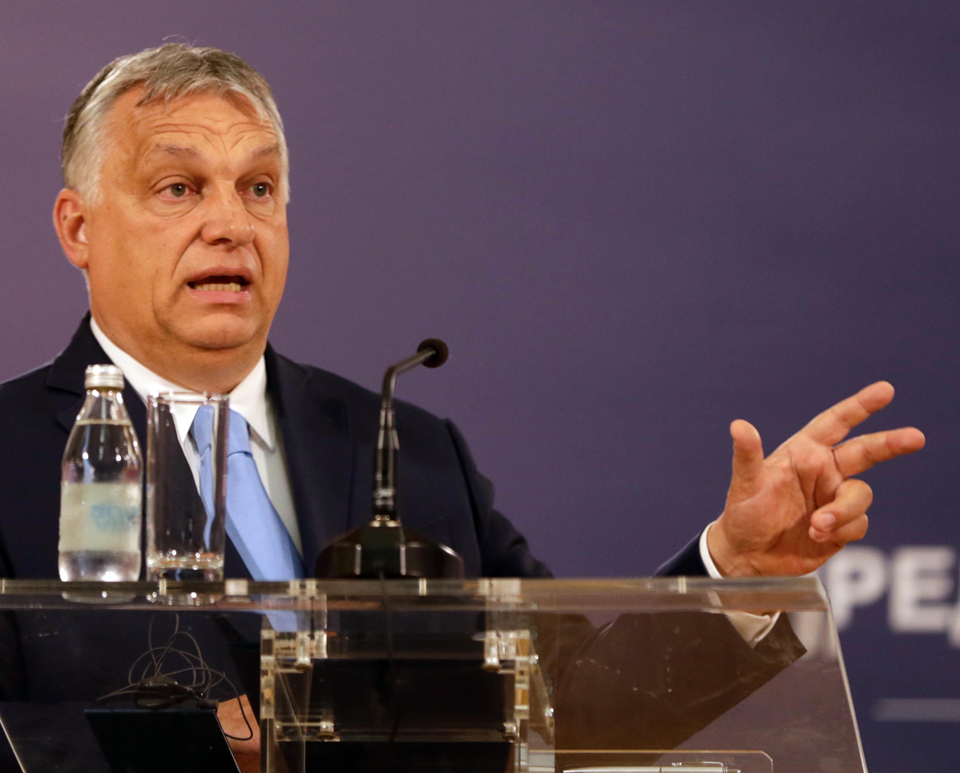 L’arroganza dell’Ue contro Orbán