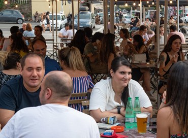 Cabina di regia: “Dal 5 agosto Green pass per ristoranti, cinema e palestre”