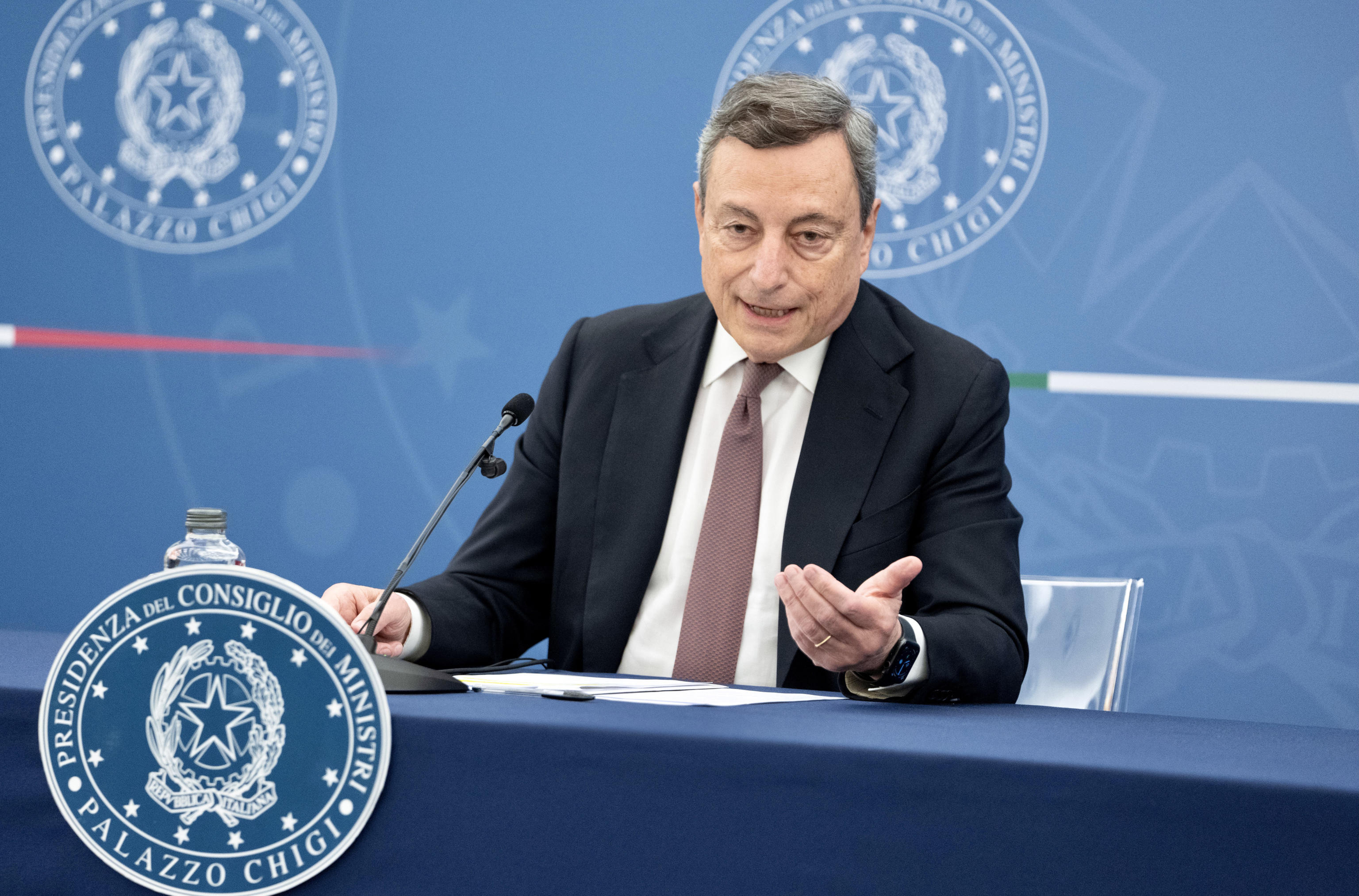 Green pass, le due menzogne di Draghi