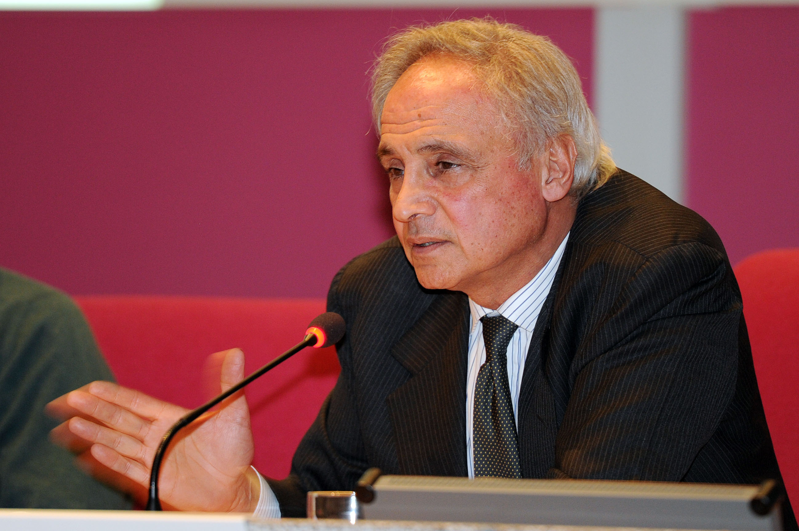 Scuola, Abravanel: “Green pass sia obbligatorio”