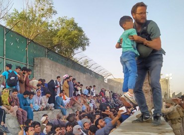 Un diplomatico, un militare e un volontario: a Kabul l’orgoglio italiano