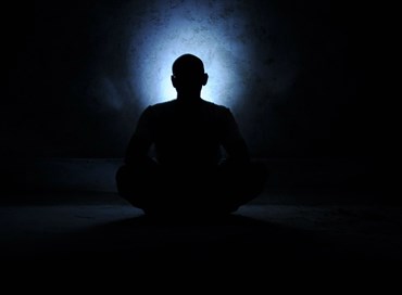 “Yoga”: il libro di Emmanuel Carrère