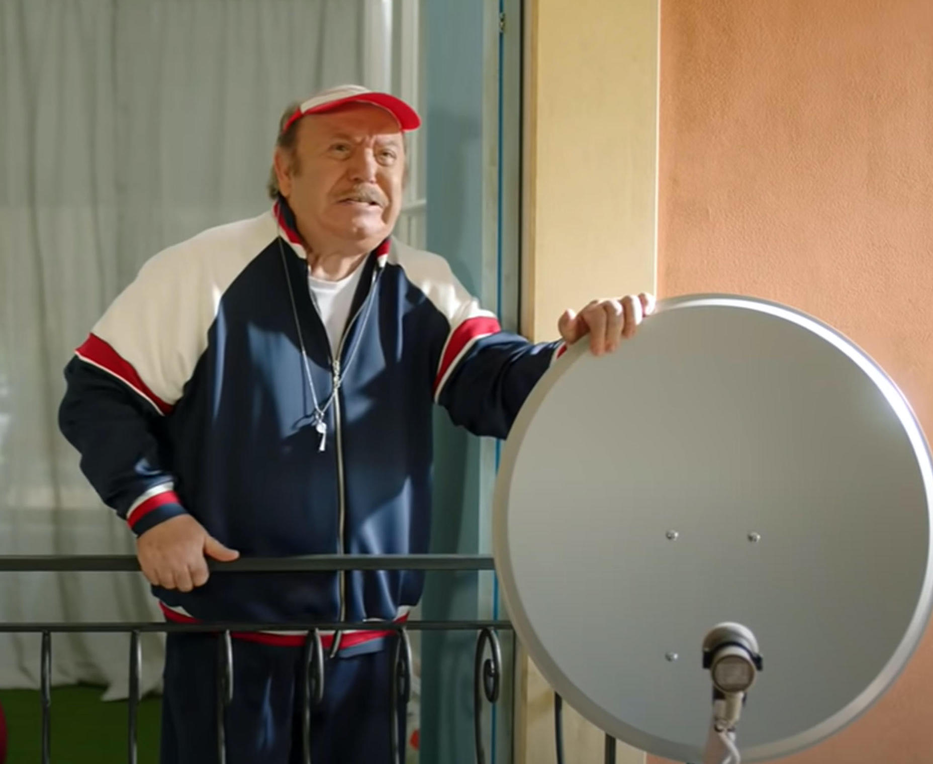 Spot di Lino Banfi: la vittoria del Moige e i tempi moderni