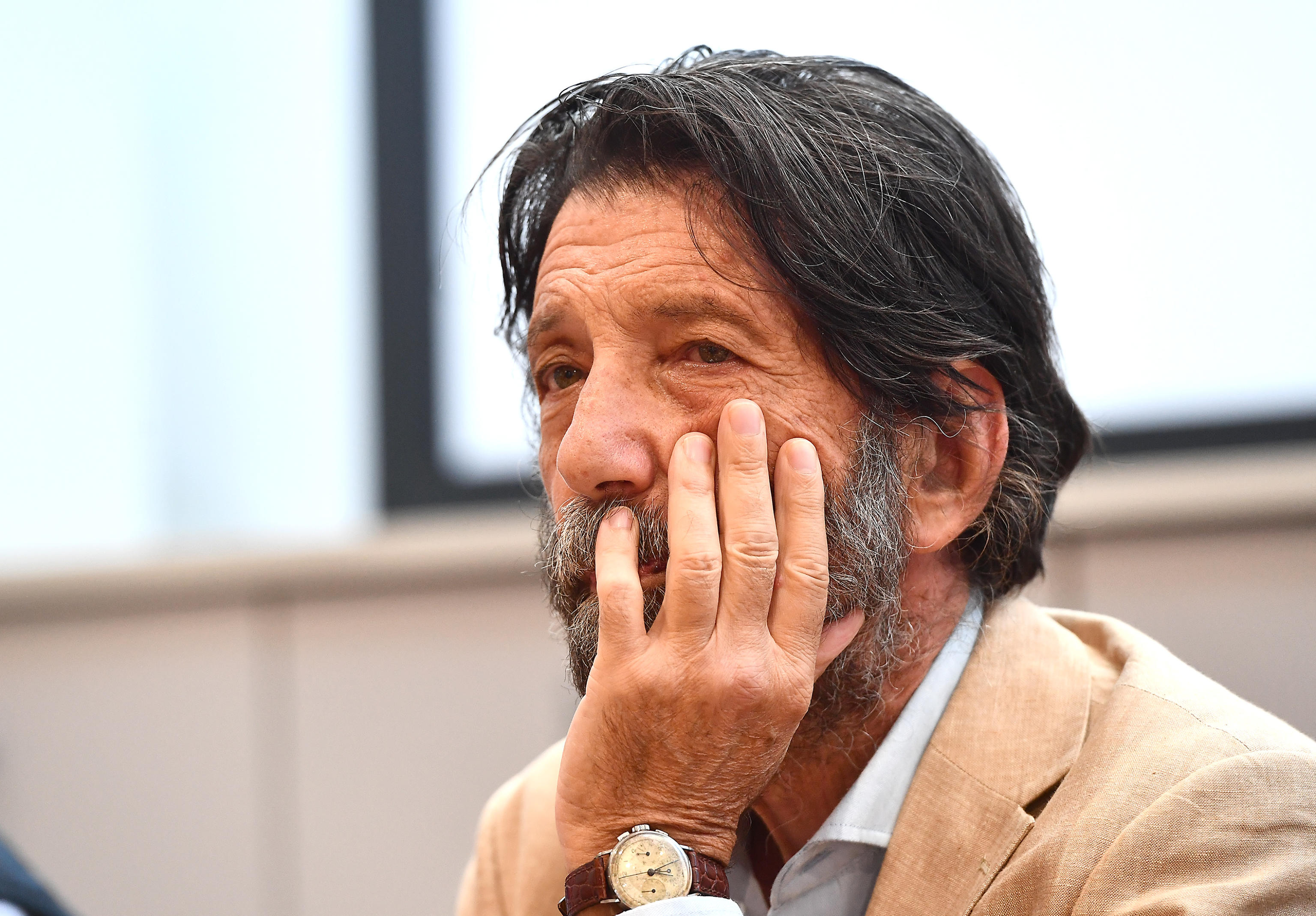 Cacciari bastona green pass e obbligo vaccinale