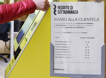 Reddito di cittadinanza, Scarpetta (Ocse): “Cambiatelo, criteri troppo duri”