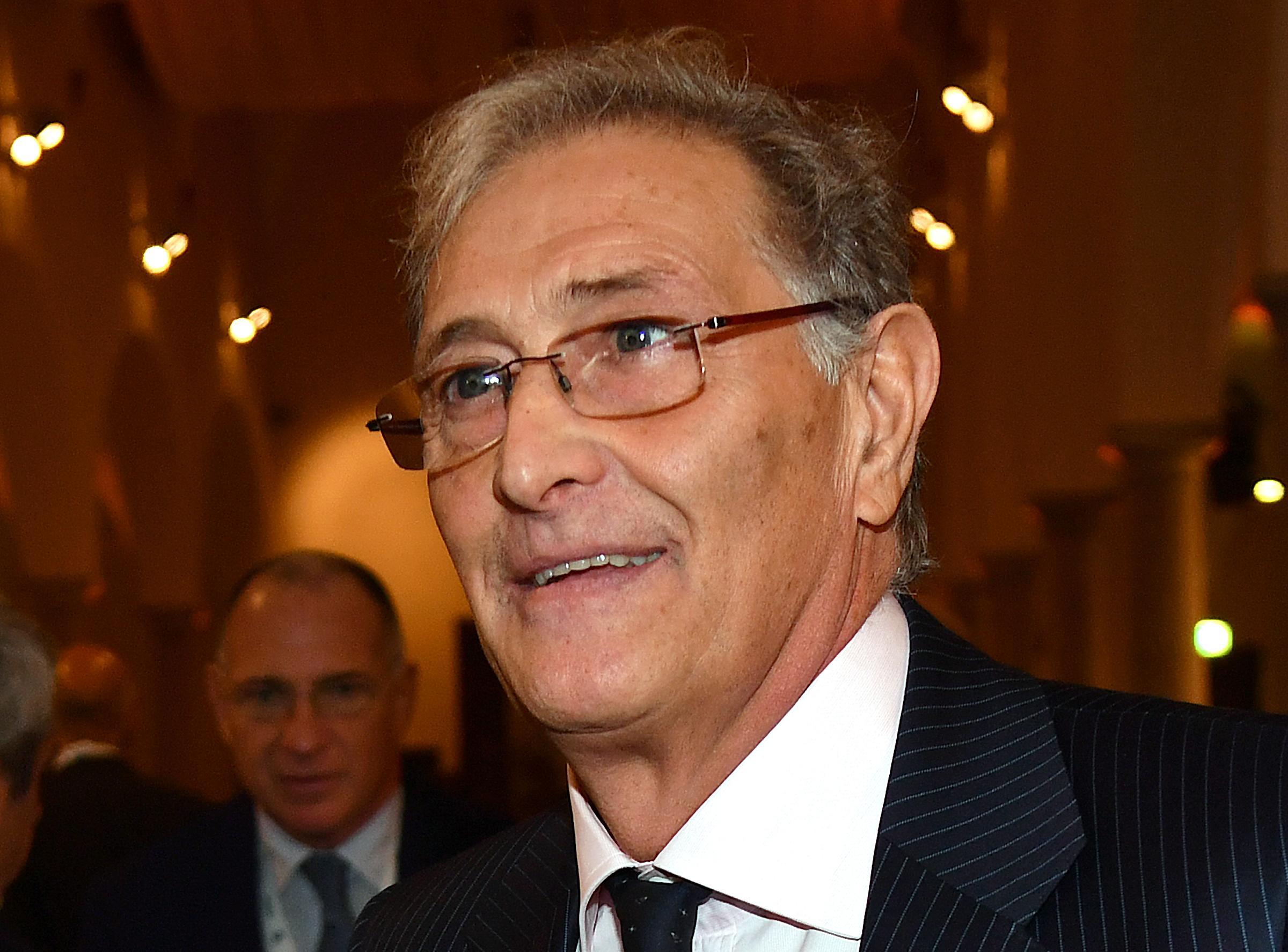 Vaccini, Rasi: “Entro un mese decisione sull’obbligo”