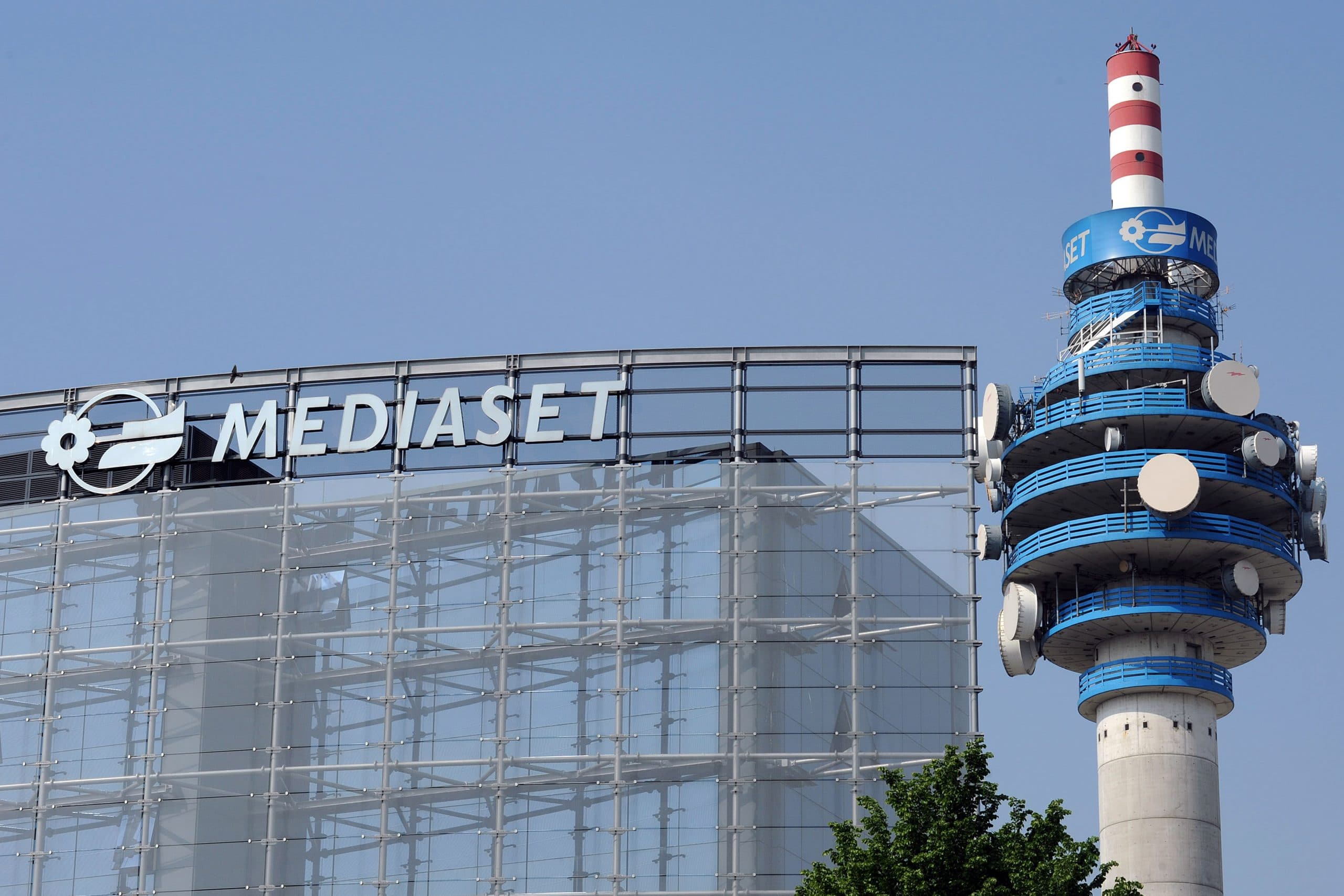 Bene i conti Mediaset, male Rai, incerti Dazn