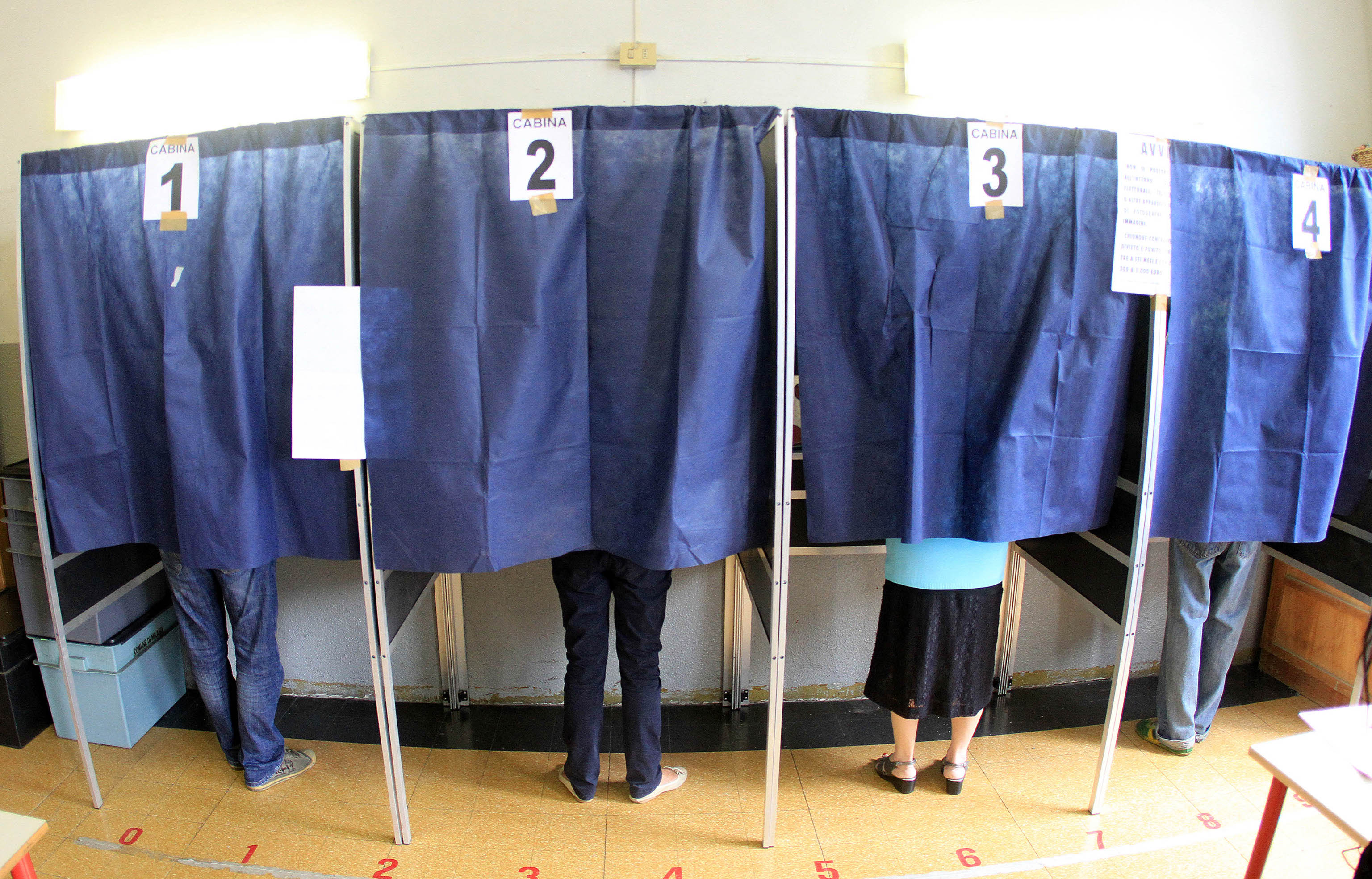 La democrazia parlamentare e i referendum in cantiere