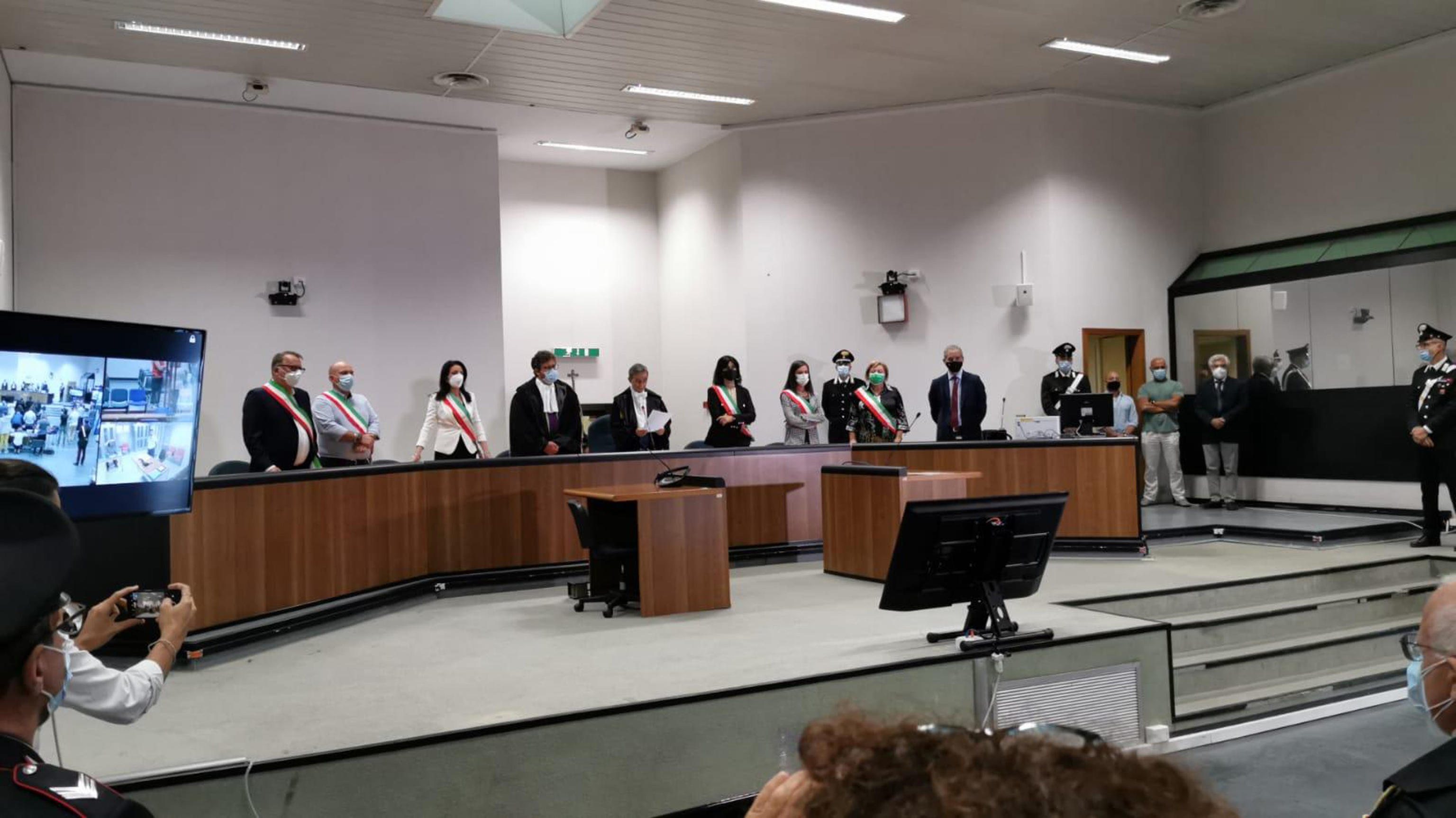 Trattativa Stato-mafia: una fake news che richiede un lavacro nazionale