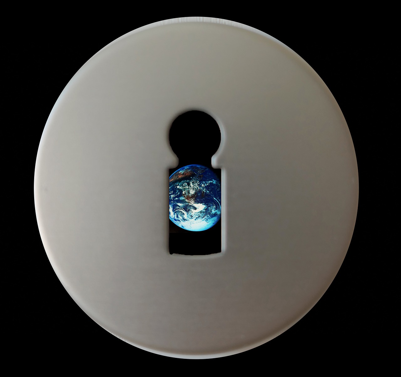 Tracciabilità totale del cittadino, dall’Ue un plauso all’Italia