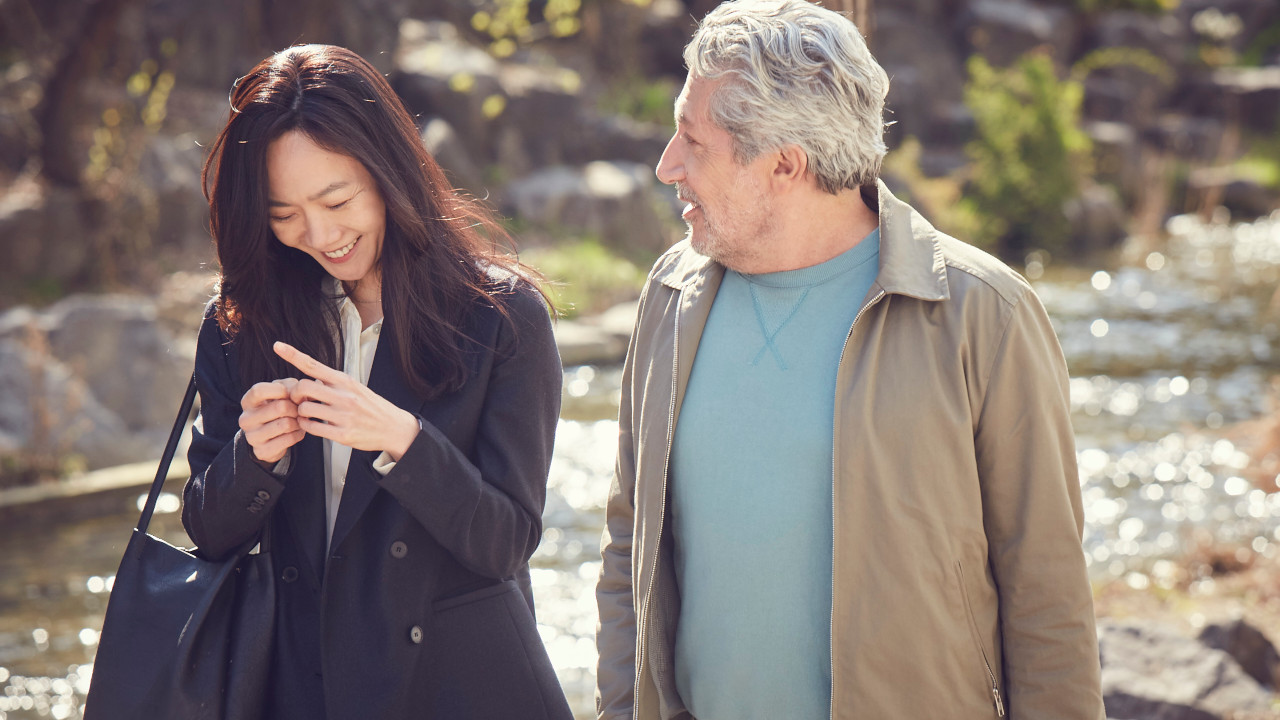 “#IoSonoQui”: storia di una “buca” internazionale