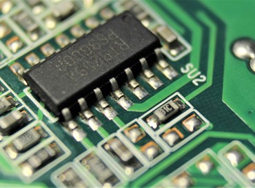 Il chip sottopelle dello Stato imprenditore