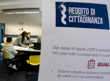 Draghi promette riforme, ma il reddito di cittadinanza non funziona